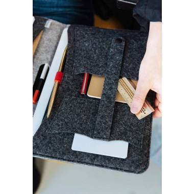 RÅVARE 11" Tablet-Organizer im skandinavischen Stil aus Filz, funktionales A5-Businessetui