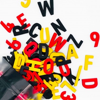 Set mit 200 modernen Magnetbuchstaben, Zahlen & Sonderzeichen. SOMMER MÄRCHEN | TYPE OH