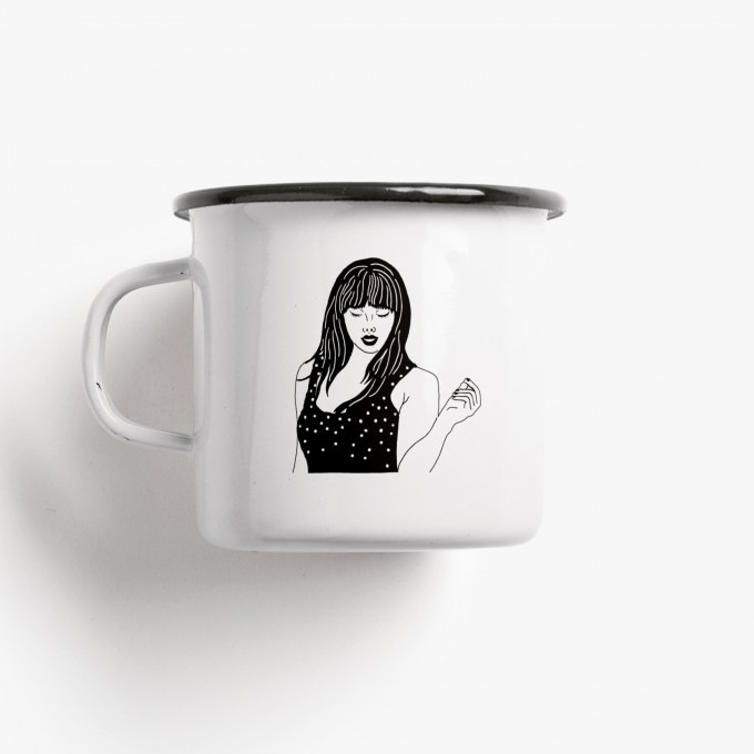 typealive / Emaillebecher Tasse / Look