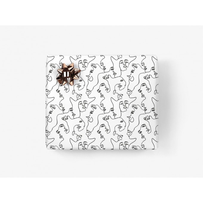 typealive / Geschenkpapier / Faces (gefaltet)